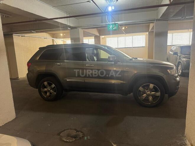 Jeep Grand Cherokee 2012, 323,000 km - 3.6 л - Bakı