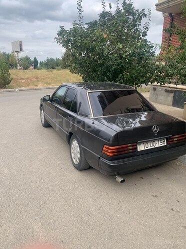 Mercedes 190 1991, 260,000 km - 2.5 л - Gəncə