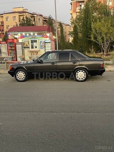 Mercedes 190 1991, 260,000 km - 2.5 л - Gəncə