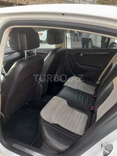 Volkswagen Passat 2012, 179,000 km - 2.5 l - Bakı