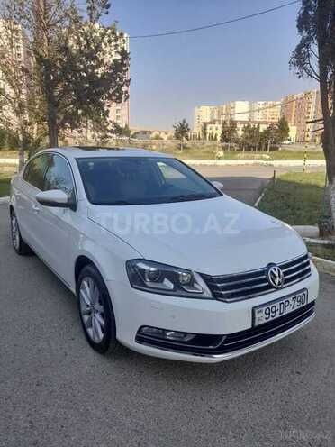Volkswagen Passat 2012, 179,000 km - 2.5 l - Bakı
