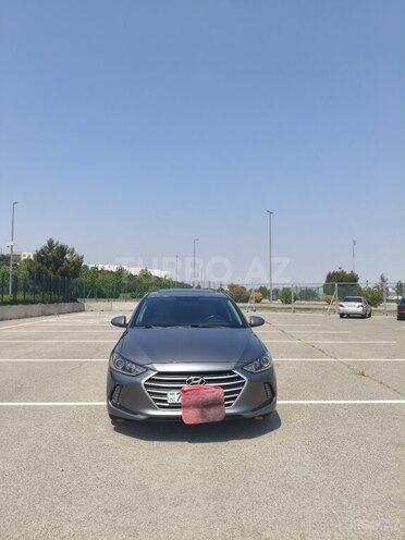 Hyundai Elantra 2018, 84,000 km - 2.0 л - Bakı