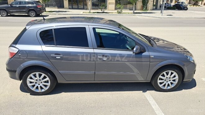 Opel Astra 2006, 29,000 km - 1.3 l - Bakı