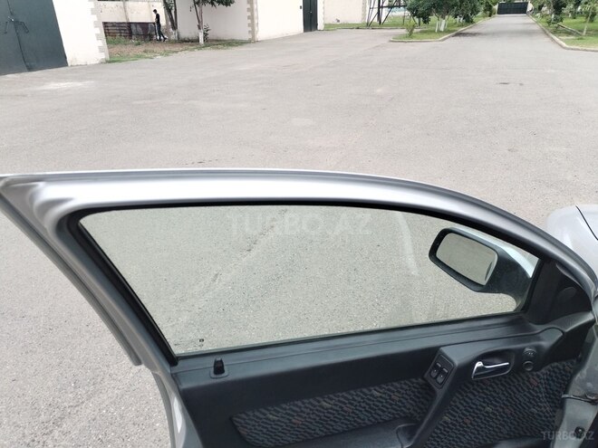 Opel Astra 2001, 278,000 km - 1.6 l - Beyləqan