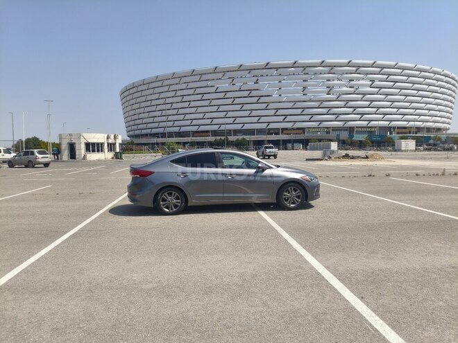 Hyundai Elantra 2018, 84,000 km - 2.0 л - Bakı