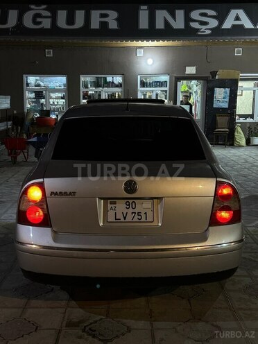 Volkswagen Passat 2003, 370,000 km - 1.8 l - Sumqayıt