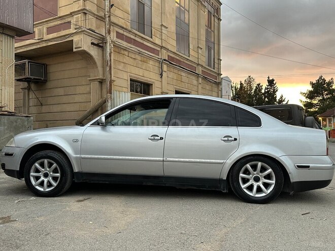 Volkswagen Passat 2003, 370,000 km - 1.8 l - Sumqayıt