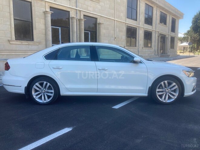 Volkswagen Passat (North America) 2017, 105,810 km - 1.8 l - Sumqayıt