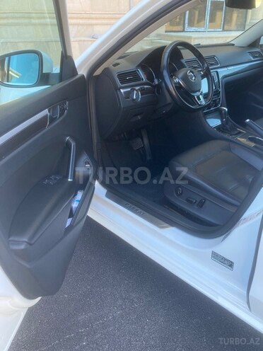 Volkswagen Passat (North America) 2017, 105,810 km - 1.8 l - Sumqayıt
