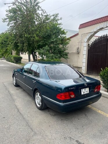 Mercedes E 240 1998, 137,000 km - 2.4 l - Şəmkir