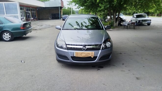 Opel Astra 2006, 183,000 km - 1.4 l - Göyçay