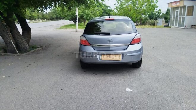 Opel Astra 2006, 183,000 km - 1.4 l - Göyçay