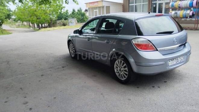 Opel Astra 2006, 183,000 km - 1.4 l - Göyçay
