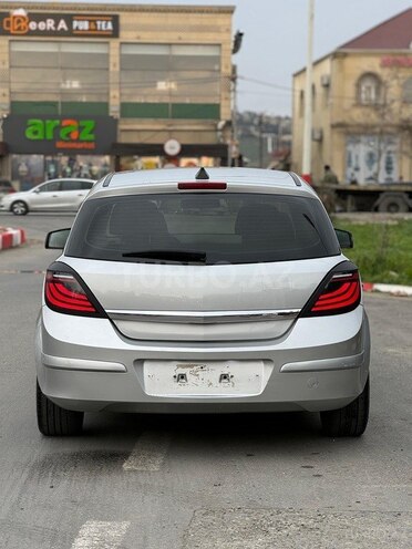 Opel Astra 2005, 262,000 km - 1.4 l - Bakı