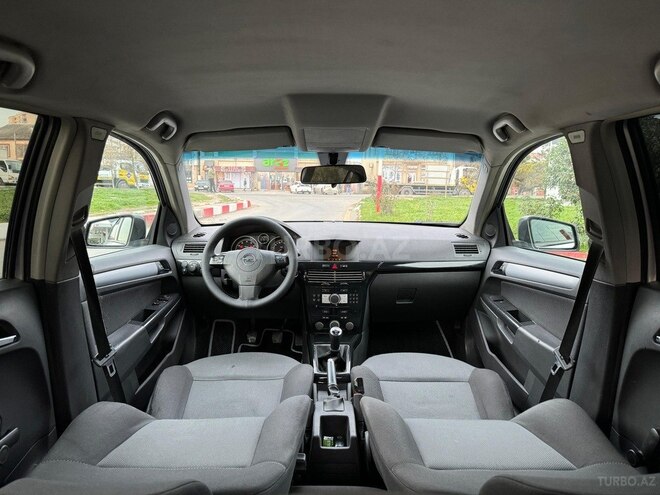 Opel Astra 2005, 262,000 km - 1.4 l - Bakı