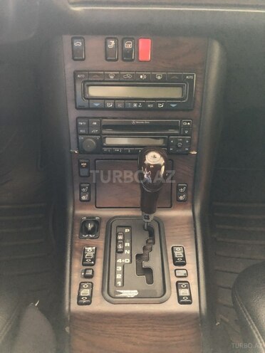 Mercedes S 320 1999, 249,000 km - 3.2 l - Bakı