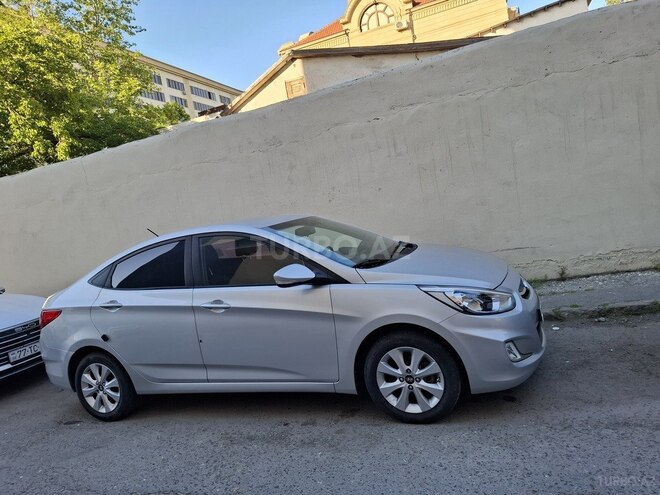 Hyundai Accent 2015, 113,000 km - 1.4 l - Bakı