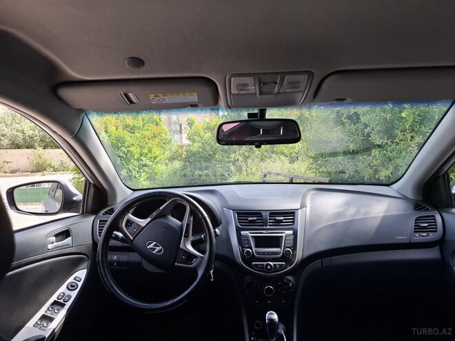 Hyundai Accent 2015, 113,000 km - 1.4 l - Bakı