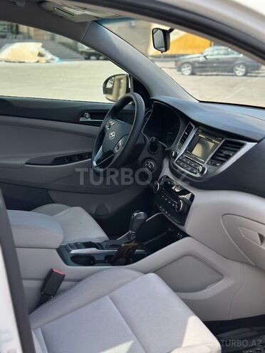 Hyundai Tucson 2017, 211,000 km - 2.0 l - Bakı