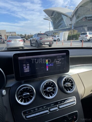 Mercedes C 300 2019, 70,089 km - 2.0 l - Bakı