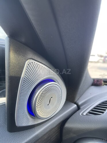 Mercedes C 300 2019, 70,089 km - 2.0 l - Bakı