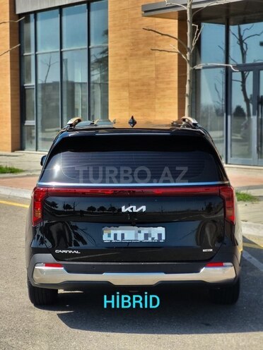 Kia Carnival-21