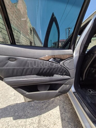 Mercedes E 320 2002, 380,000 km - 3.2 l - Bakı