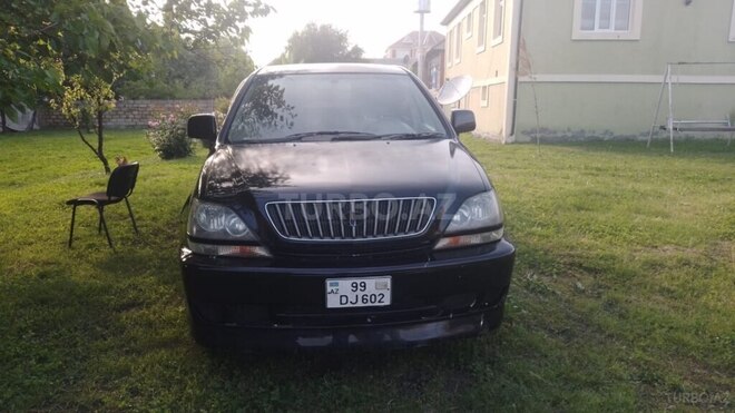 Toyota Harrier 2000, 369,570 km - 2.2 l - Zaqatala