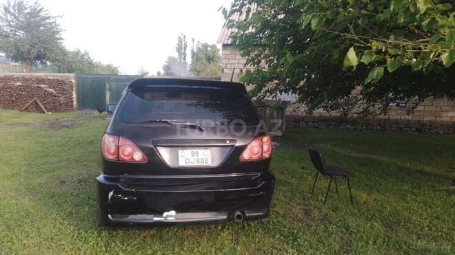Toyota Harrier 2000, 369,570 km - 2.2 l - Zaqatala
