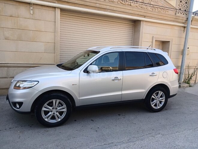 Hyundai Santa Fe 2010, 204,000 km - 2.0 l - Bakı