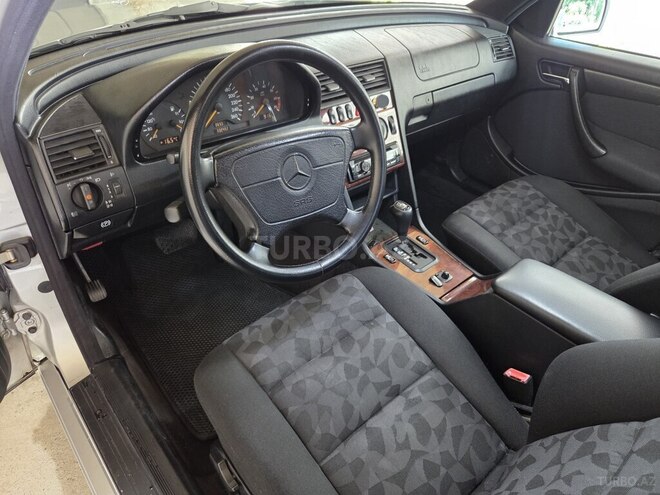 Mercedes C 240 1997, 331,000 km - 2.4 l - Şəki