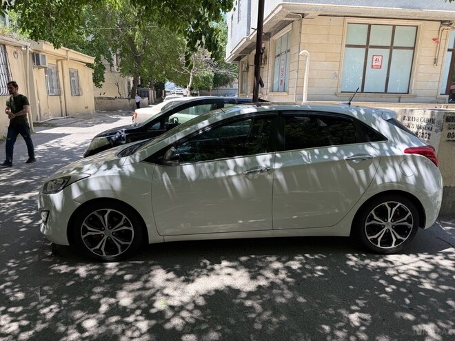 Hyundai i30 2012, 210,000 km - 1.6 l - Bakı