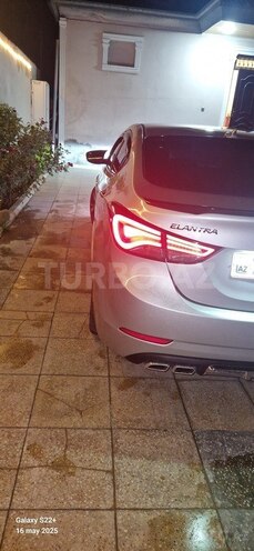 Hyundai Elantra 2015, 134,702 km - 1.8 l - Bakı