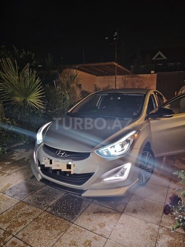 Hyundai Elantra 2015, 134,702 km - 1.8 l - Bakı