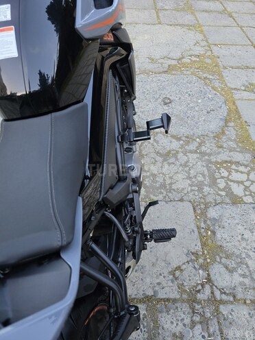 CFMOTO 300 NK-7
