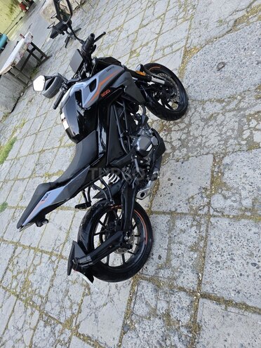 CFMOTO 300 NK-2