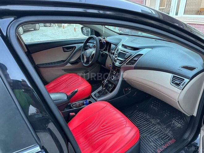 Hyundai Elantra 2014, 175,275 km - 2.0 л - Bakı