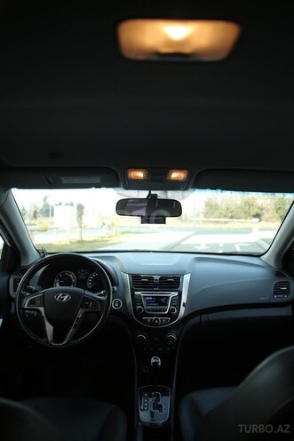Hyundai Accent 2016, 262,000 km - 1.6 l - Bakı
