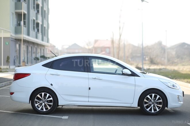 Hyundai Accent 2016, 262,000 km - 1.6 l - Bakı