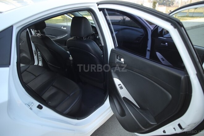 Hyundai Accent 2016, 262,000 km - 1.6 l - Bakı