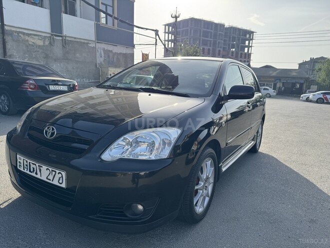 Toyota Corolla 2006, 245,000 km - 1.4 l - Bakı