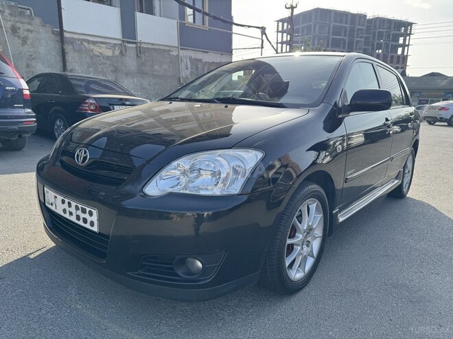 Toyota Corolla 2006, 245,000 km - 1.4 l - Bakı