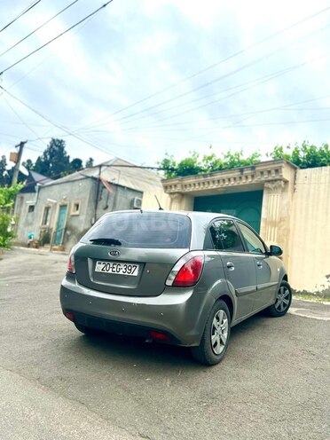 Kia Rio 2010, 370,000 km - 1.5 l - Gəncə