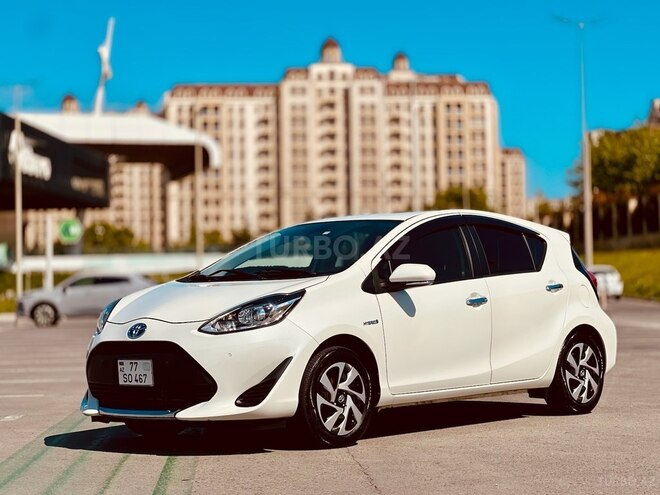 Toyota Aqua 2019, 24,383 km - 1.5 л - Bakı