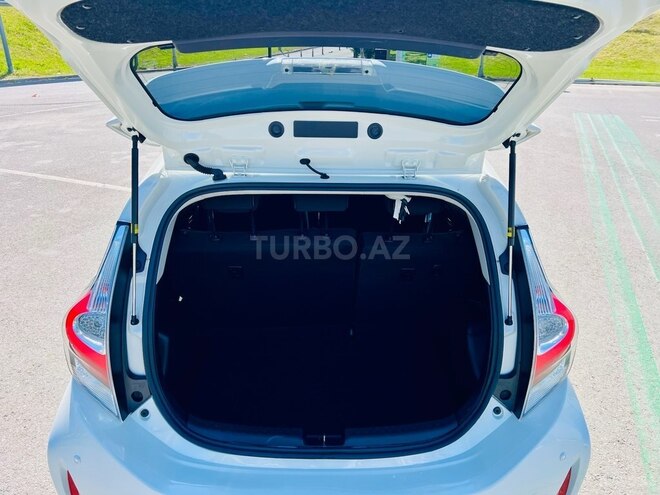 Toyota Aqua 2019, 24,383 km - 1.5 л - Bakı