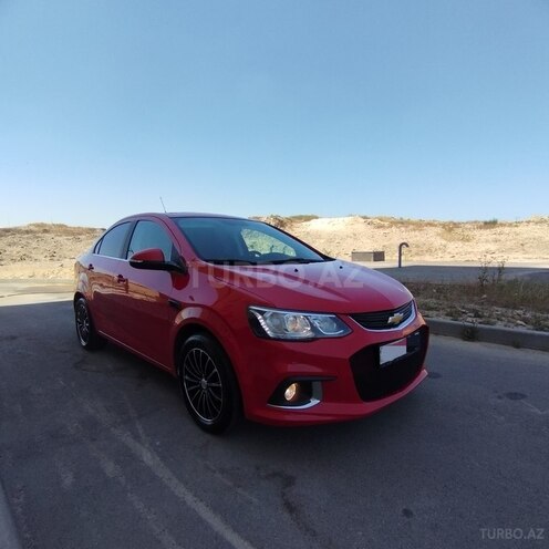 Chevrolet Aveo-5