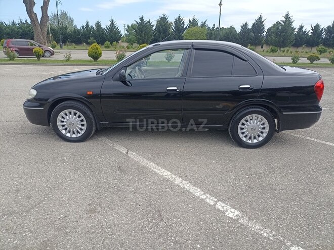 Nissan Sunny-8