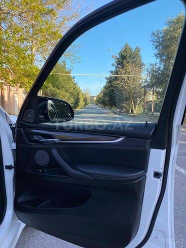 BMW X5 2018, 144,000 km - 3.0 l - Bakı