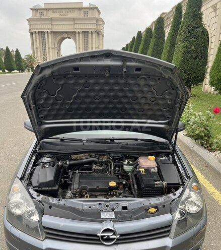Opel Astra 2005, 316,000 km - 1.4 l - Gəncə