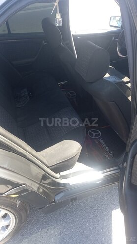 Mercedes C 180 1994, 256,321 km - 1.8 l - Bakı